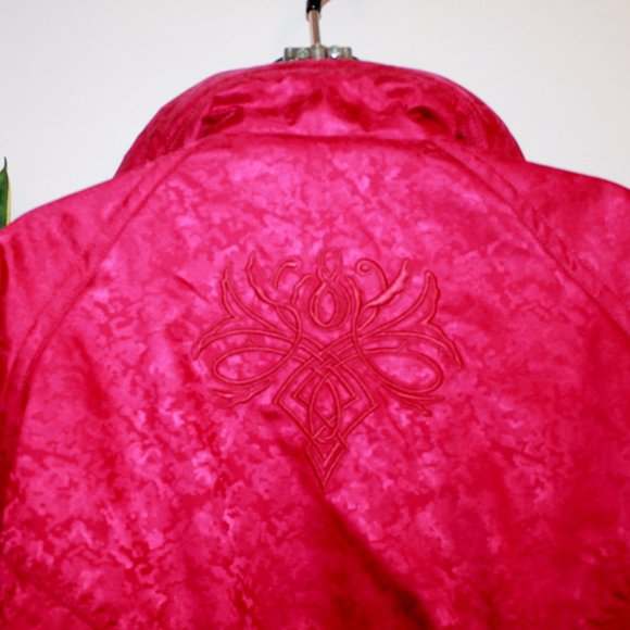 Descente Women's Fuchsia Ski Jacket - Picture 5 of 8